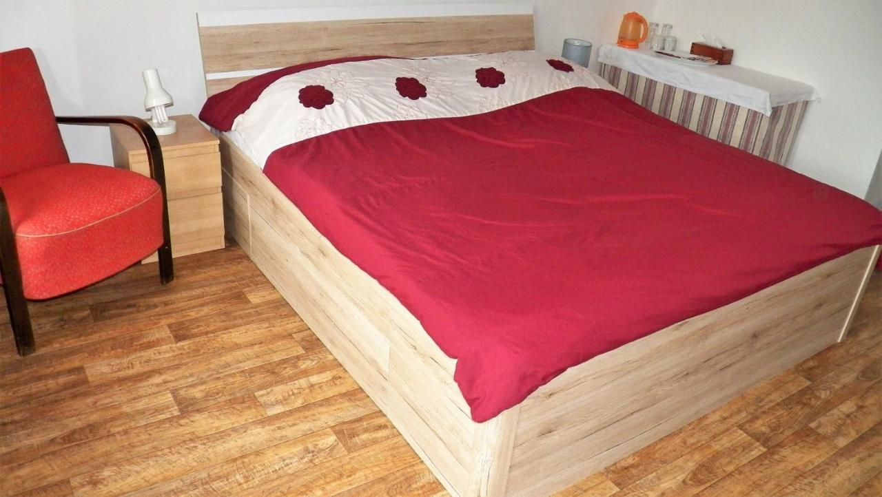 Villa Federer Dolni Zalezly Ngoại thất bức ảnh